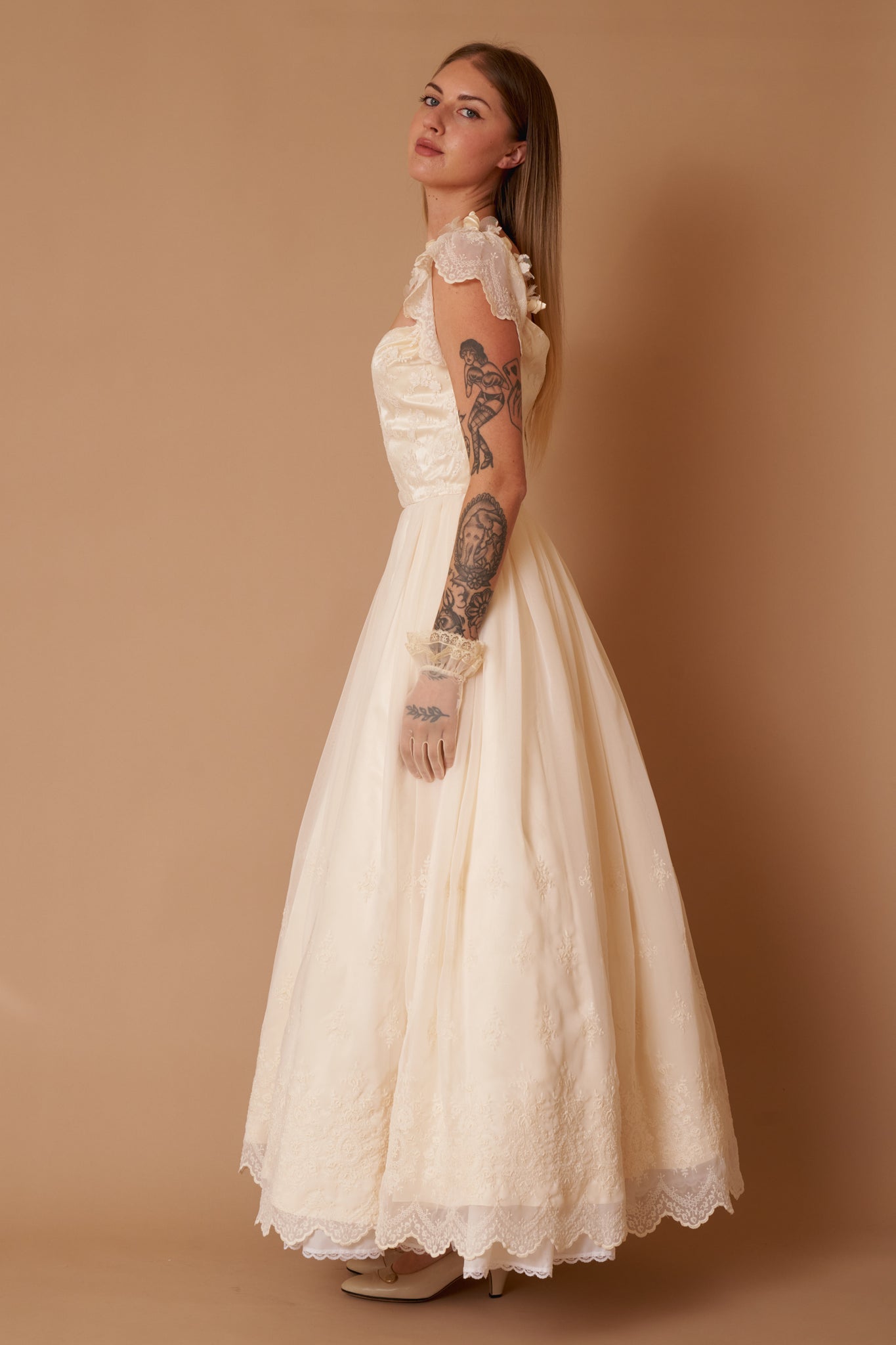 Honor Lace Gown - XS