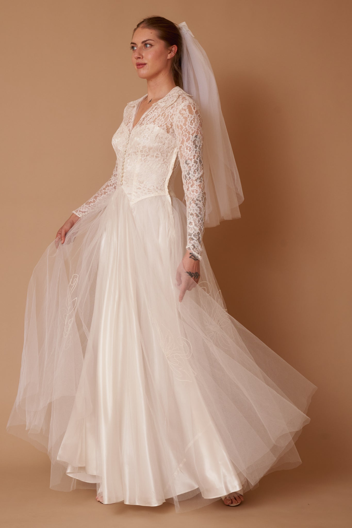 Buckingham Tulle Gown - S