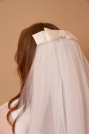 Kimberly Bow Veil - OSFA