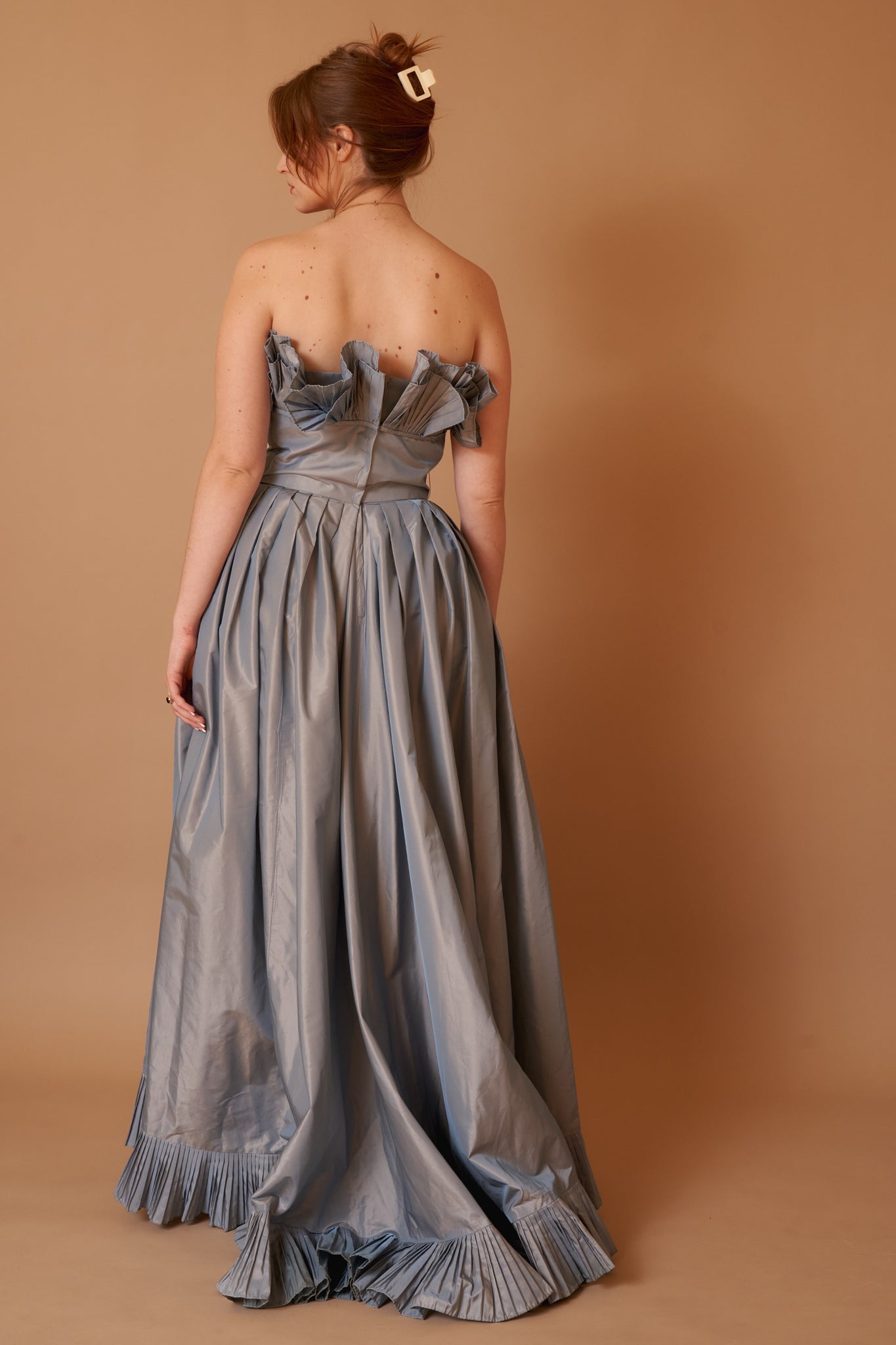 Jemma Iridescent Gown - M