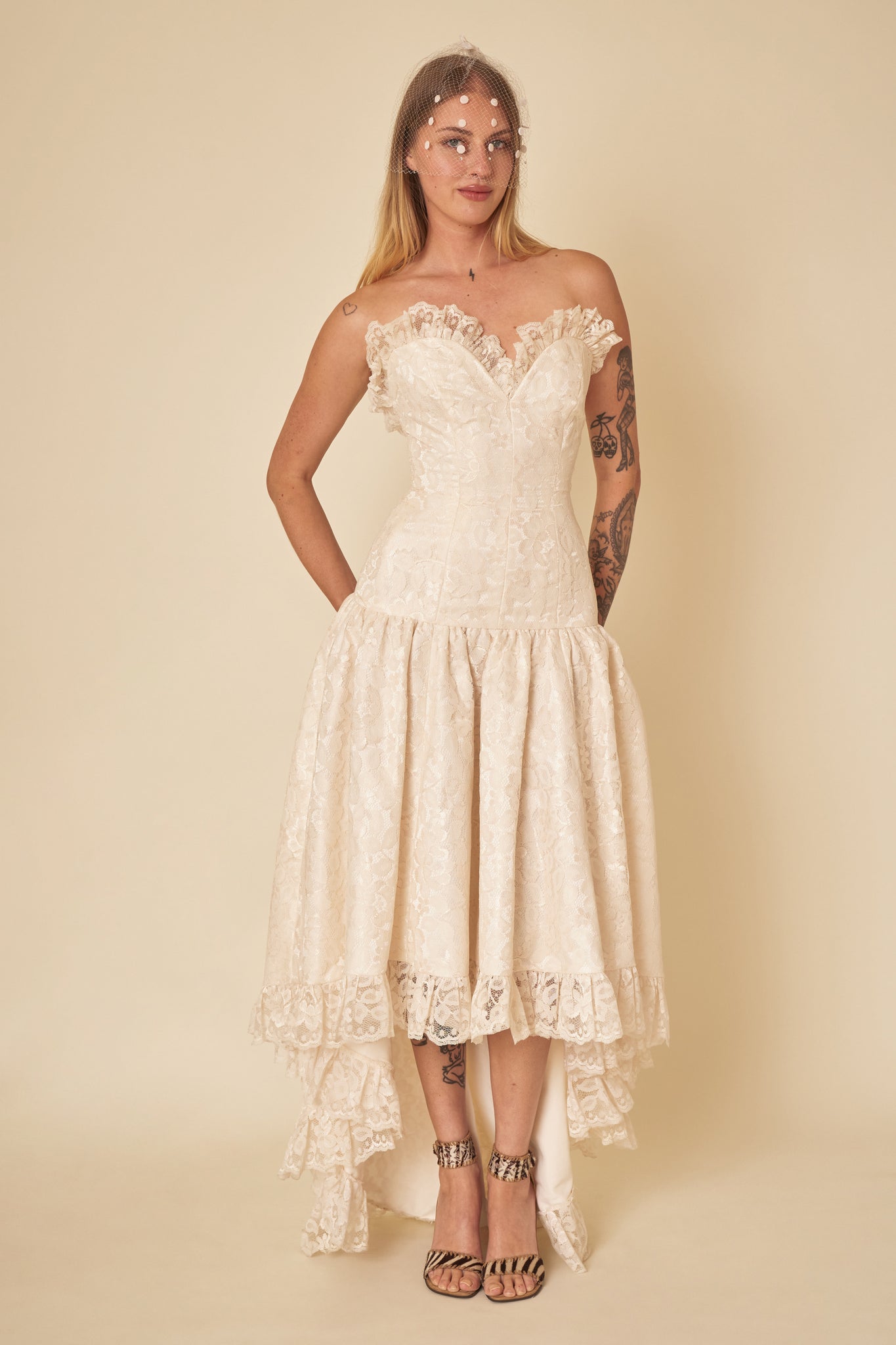 Jazmin Lace Gown - XS