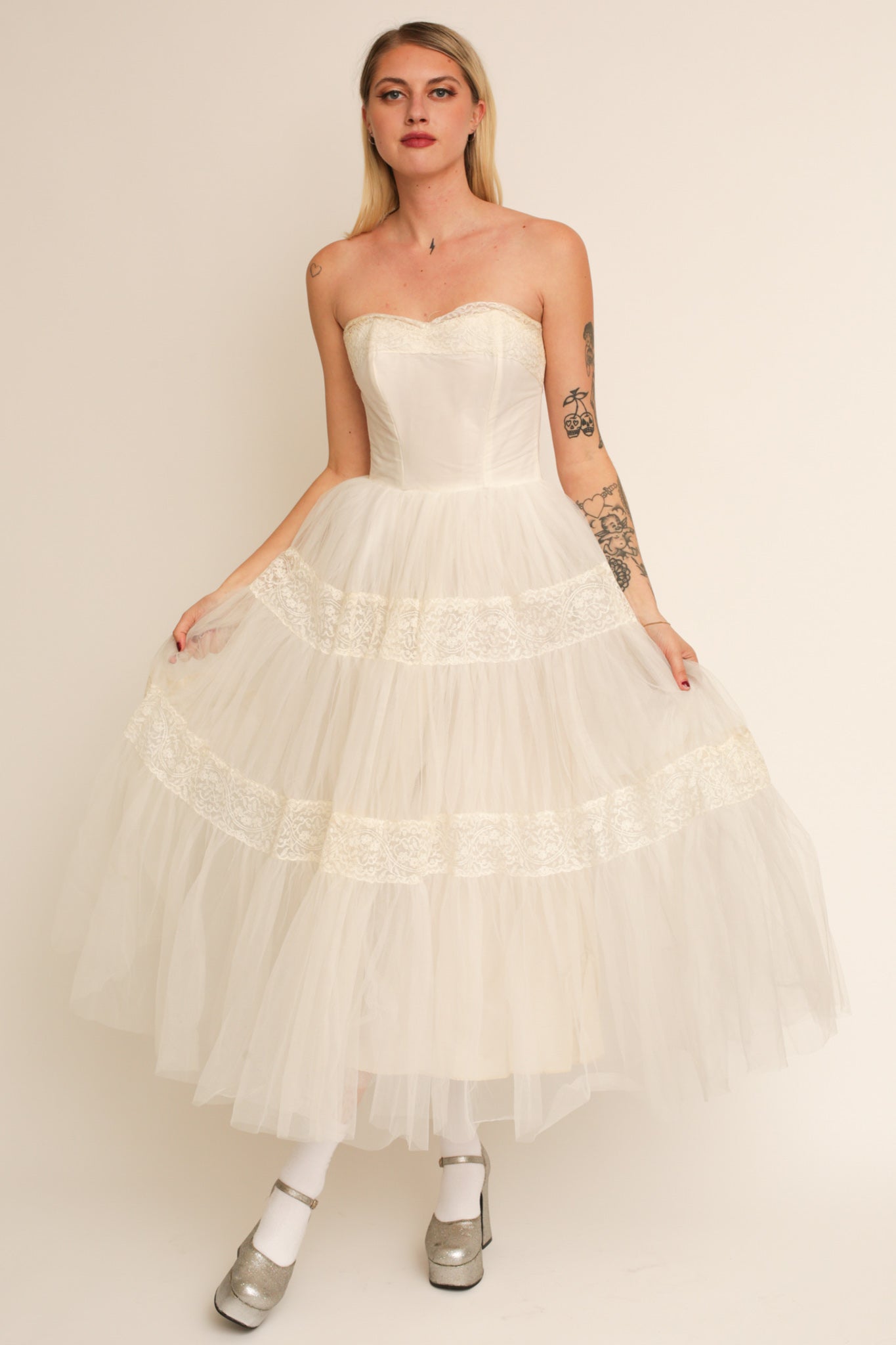 Emma domb wedding clearance dress